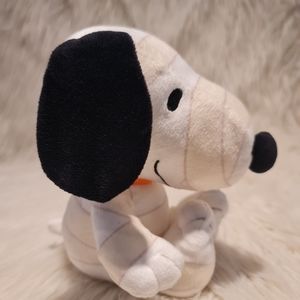 Hallmark Peanuts Collection Halloween Snoopy 6"